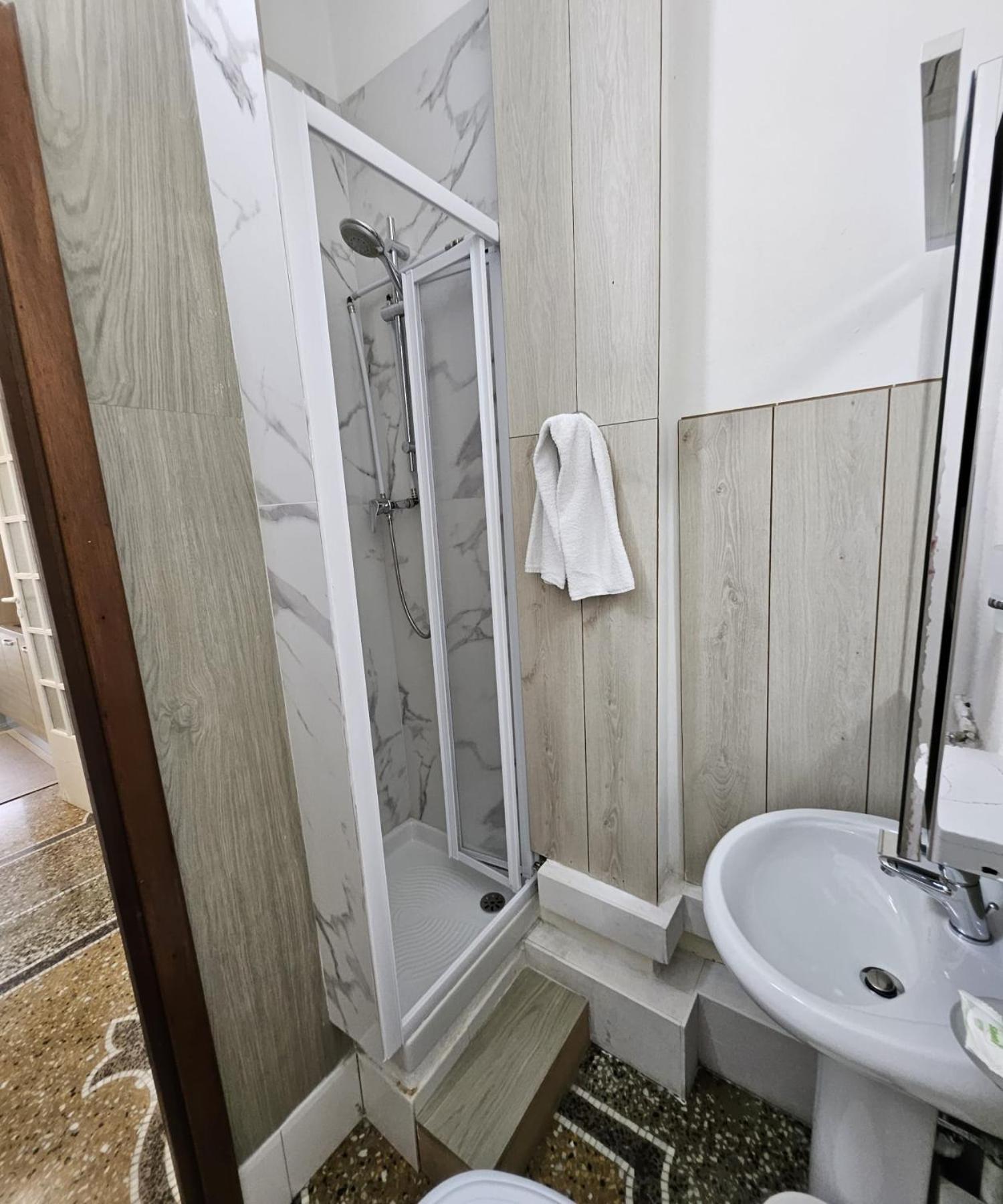 Appartamento Marassi Генуа Екстериор снимка
